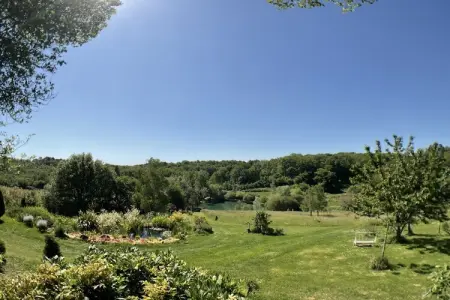 746208, La chaise et la piscine près de Sarlat - Photo 14