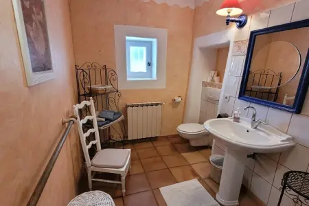 107363, Appartement de vacances à Apt avec piscine - Photo 11