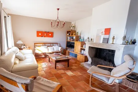 452043, Maison de vacances à Murs avec piscine - Photo 8