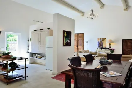 148566, Maison de vacances à Apt avec piscine - Photo 8