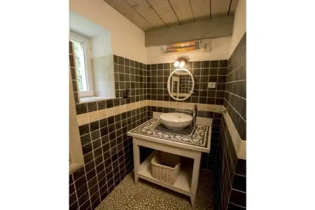 104934, Charmante maison de vacances avec piscine - 904 ANS - Photo 12