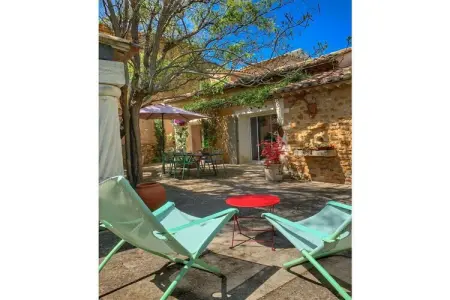 423168, Villa de vacances avec piscine à débordement – 913 GAR - Photo 9