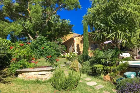 423168, Villa de vacances avec piscine à débordement – 913 GAR - Photo 11