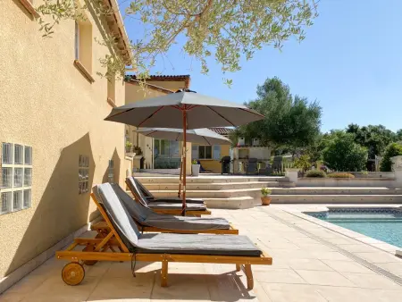 La Cayenne, Villa au calme, piscine et proche d'une village - Photo 3
