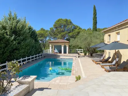 La Cayenne, Villa au calme, piscine et proche d'une village - Photo 5