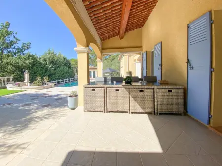 La Cayenne, Villa au calme, piscine et proche d'une village - Photo 9