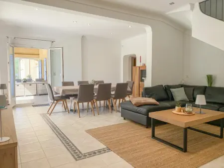 La Cayenne, Villa au calme, piscine et proche d'une village - Photo 12