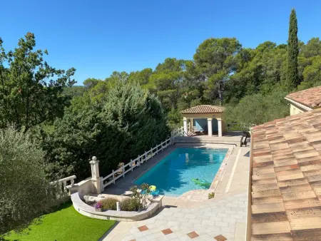 La Cayenne, Villa au calme, piscine et proche d'une village - Photo 18