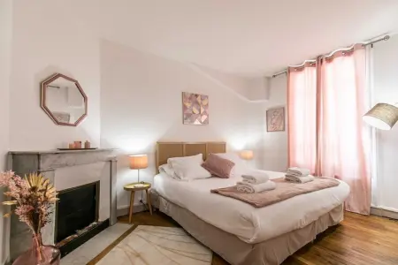 MC-67-SOLIDARITE-RDC, Charmant appartement - 2 chambres/6 places - Montreuil - Photo 1