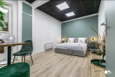 MC-6-GIRARDOT, Appartement spacieux 3 chambres/10 pièces à Montreuil près de Paris - Photo 122