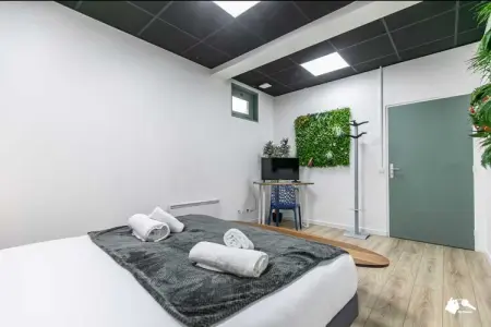 MC-6-GIRARDOT, Appartement spacieux 3 chambres/10 pièces à Montreuil près de Paris - Photo 130