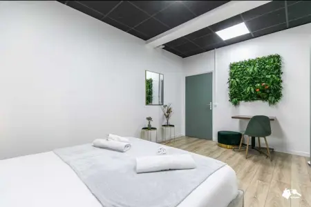 MC-6-GIRARDOT, Appartement spacieux 3 chambres/10 pièces à Montreuil près de Paris - Photo 139