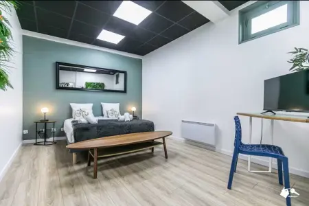 MC-6-GIRARDOT, Appartement spacieux 3 chambres/10 pièces à Montreuil près de Paris - Photo 144