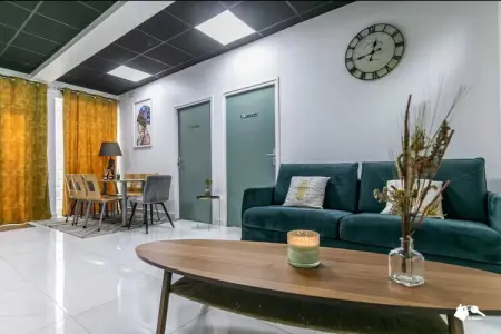 MC-6-GIRARDOT, Appartement spacieux 3 chambres/10 pièces à Montreuil près de Paris - Photo 169