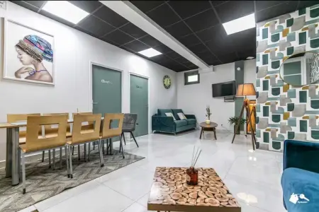 MC-6-GIRARDOT, Appartement spacieux 3 chambres/10 pièces à Montreuil près de Paris - Photo 180