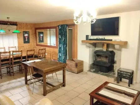 Villa à Gouttières — 350 m² avec piscine privée - Photo 17