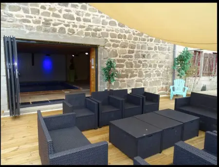 Villa à Gouttières — 350 m² avec piscine privée - Photo 132