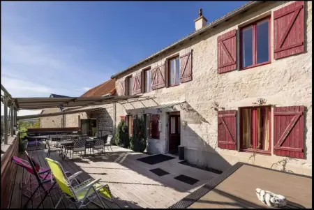 Villa à Gouttières — 350 m² avec piscine privée - Photo 145