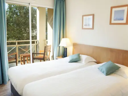 Reine Marine-T2 Balcon Lat. Mer, Appartement 4 personnes à Saint Malo - Photo 8