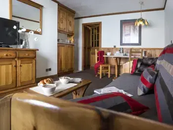 Apartment in Val Thorens,Village Montana FR7365.926.2 N°237402