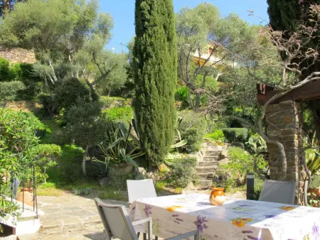 Villa Montemare Colette, Appartement 5 personnes à Le Lavandou - Photo 1