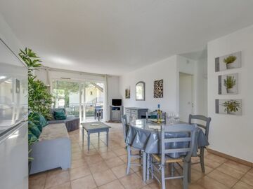Location Appartement à Saint Tropez,Le Jardin d'Artemis FR8450.300.2 N°867979