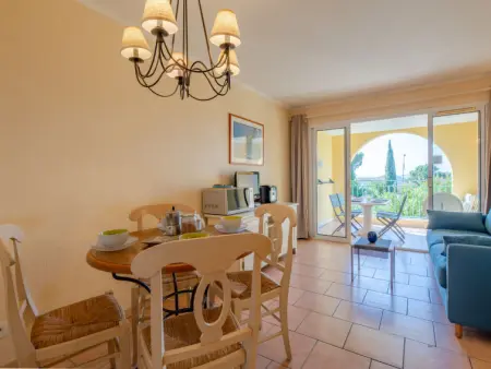 Les Calanques Spa Thalassothérapie, Appartement 4 personnes à Les Issambres - Photo 6