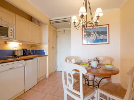 Les Calanques Spa Thalassothérapie, Appartement 4 personnes à Les Issambres - Photo 8