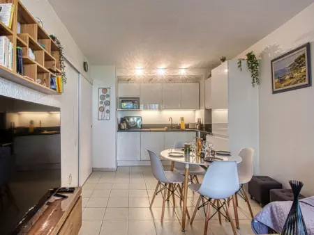 Le Cesarée, Appartement 4 personnes à Fréjus - Photo 7