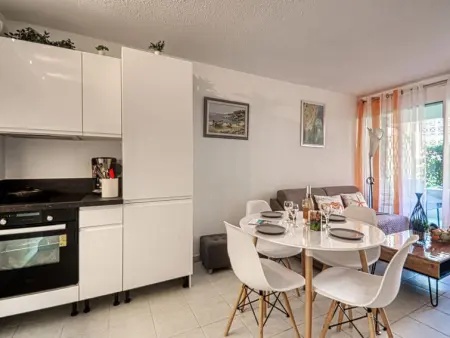 Le Cesarée, Appartement 4 personnes à Fréjus - Photo 11