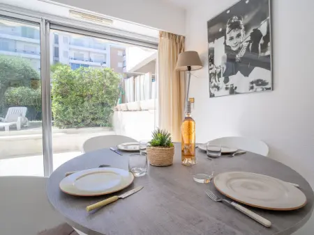 Cannes Bay, Appartement 4 personnes à Cannes - Photo 2