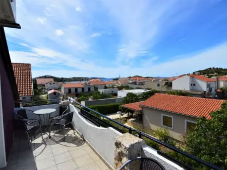 Appartement à Vodice, Josip - L742598