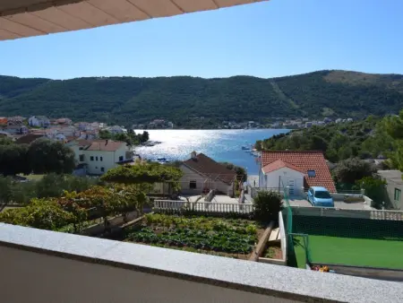 Appartement à Šibenik, Grebastica - L348442