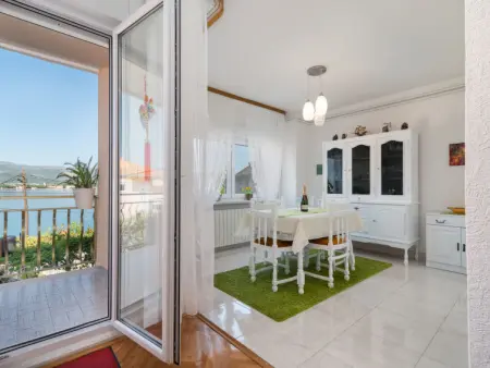 Appartement à Trogir Arbanija, Melita Lara - L563329