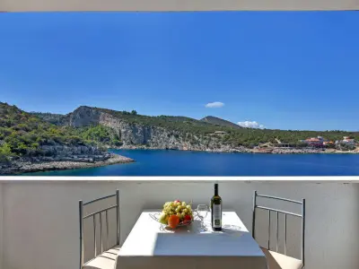 Wohnung in Hvar Pokrivenik, Cico - L632252