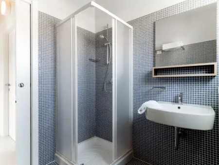 Belvedere Village, Appartement 6 personnes à Peschiera del Garda - Photo 9