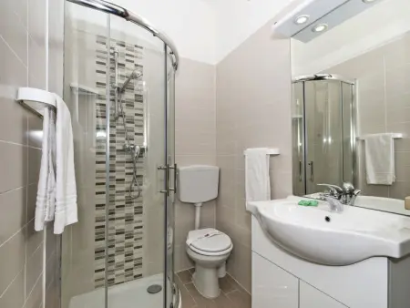 Gianni, Appartement 6 personnes à Torri del Benaco - Photo 14