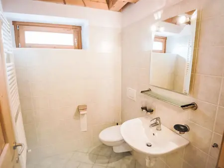 Albergo Diffuso - Cjasa Ustin, Appartement 5 personnes à Lago di Barcis - Photo 11