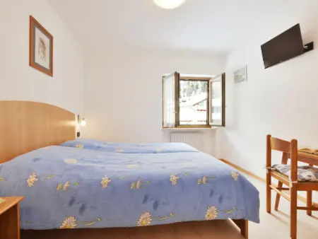 Bernard, Appartement 8 personnes à Campitello - Photo 13