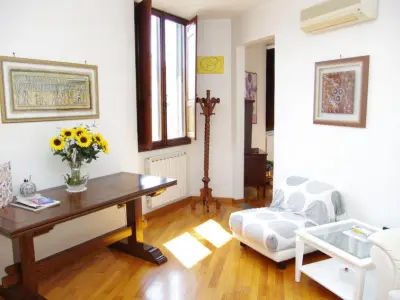 Appartement à Florenz, Gli Artisti - N°667896