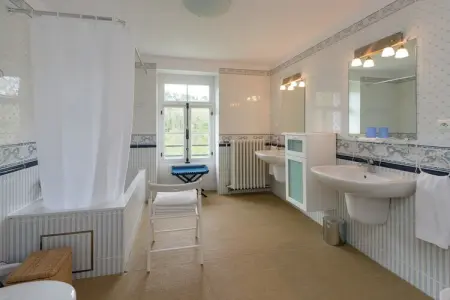 Chateau Vallez, Manoir de luxe avec piscine à Nassogne - Photo 27