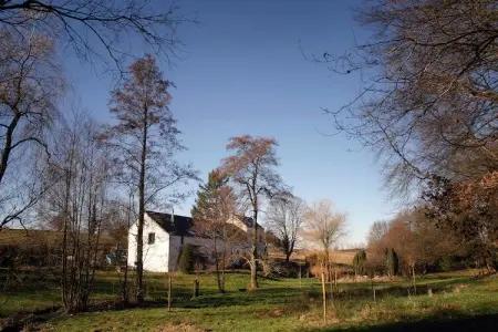 Le Fenil, Ancienne ferme à Sivry-Rance avec jardin - Photo 13
