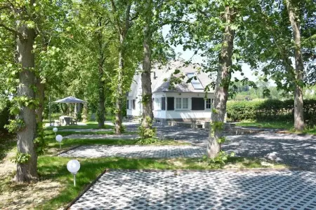 La Drève du Château, Superbe maison de vacances avec jardin clos à Serinchamps (Ciney) - Photo 7