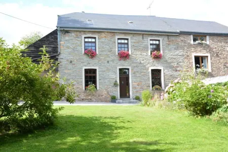 Chez Zélie, Maison de vacances spacieuse à Vaux-sur-Sûre

 avec Jardin - Photo 5