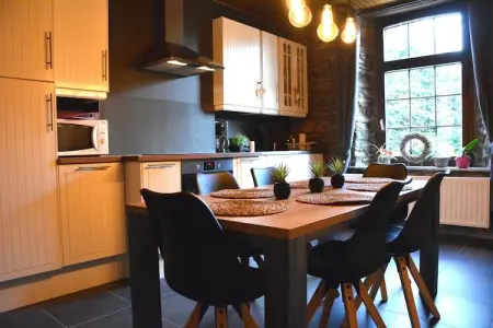 Chez Zélie, Maison de vacances spacieuse à Vaux-sur-Sûre

 avec Jardin - Photo 8