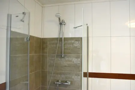 Chez Zélie, Maison de vacances spacieuse à Vaux-sur-Sûre

 avec Jardin - Photo 13