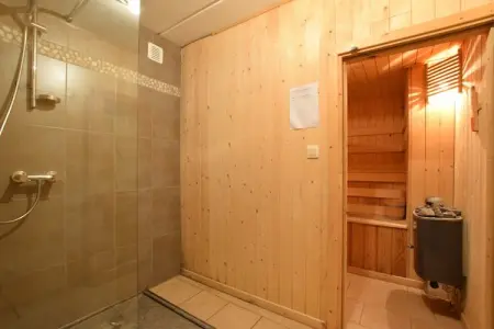 Le Saint Thibaut, Maison de vacances confortable à Rendeux - Photo 36