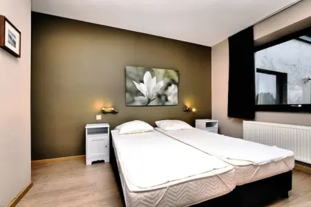 Landgoed Hoge Venen 30-pers, Maison luxueuse avec piscine intérieure à Malmedy, Belgique - Photo 9