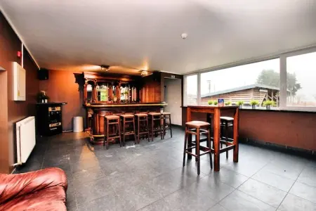 Landgoed Hoge Venen 30-pers, Maison luxueuse avec piscine intérieure à Malmedy, Belgique - Photo 20