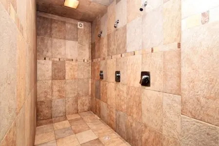 Landgoed Hoge Venen 30-pers, Maison luxueuse avec piscine intérieure à Malmedy, Belgique - Photo 28